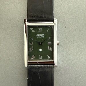 Vintage Seiko Tank watch Green dial Silver bezel with Black Strap